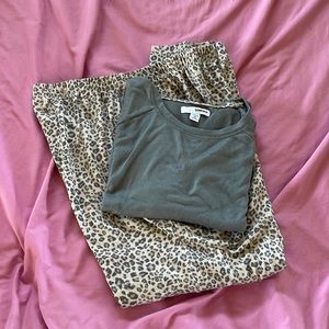 Medium Sonoma pajama set